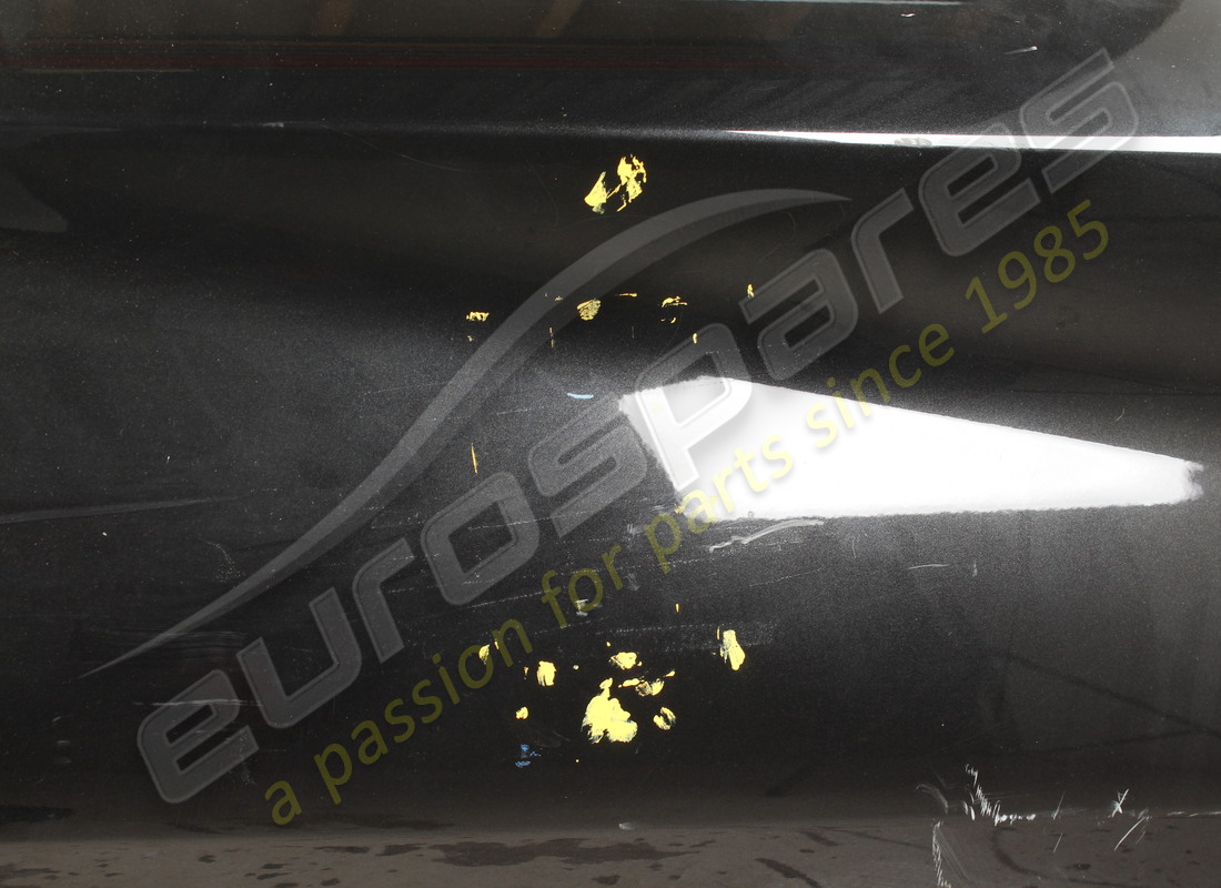 USED FERRARI COMPLETE RH LATERAL DOOR. PART NUMBER 84182311 (3) used ferrari complete rh lateral door. part number 84182311 (3)