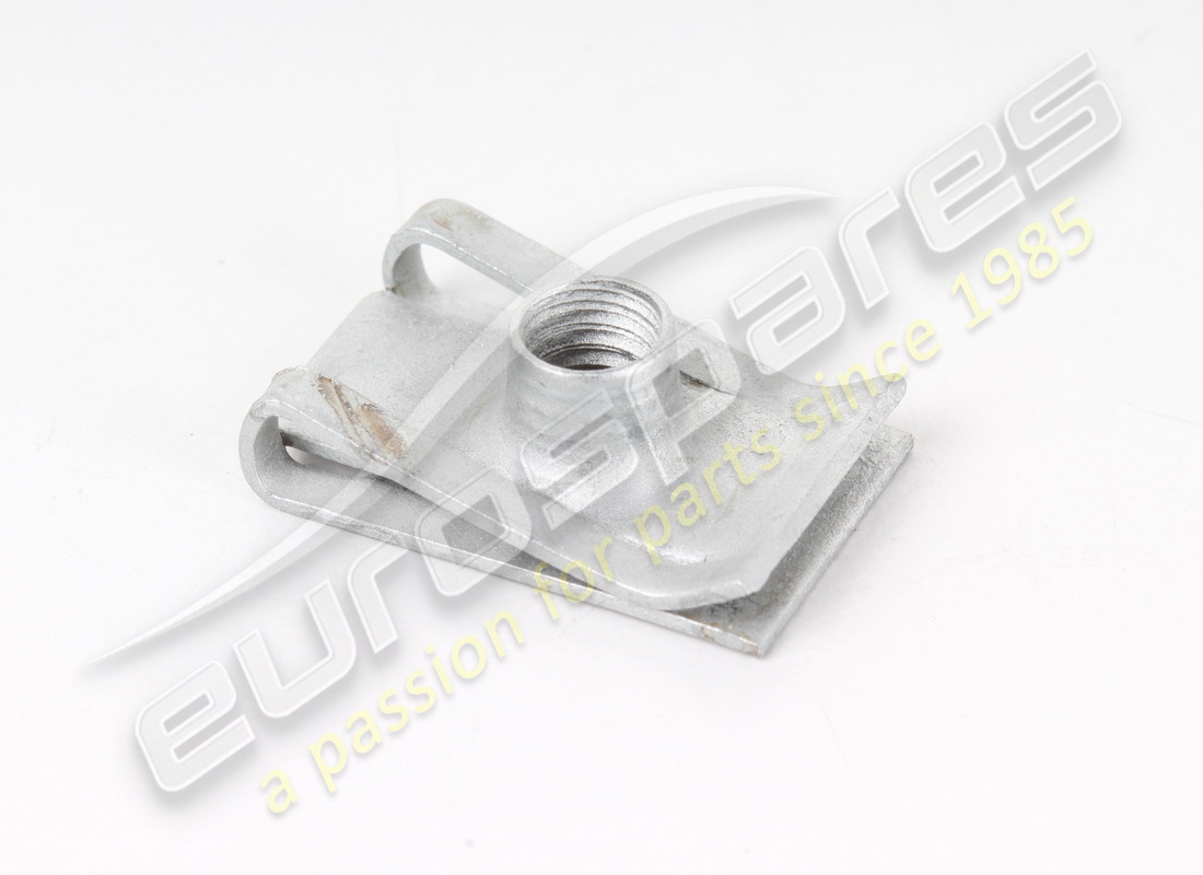 new ferrari clip. part number 80874300 (1)