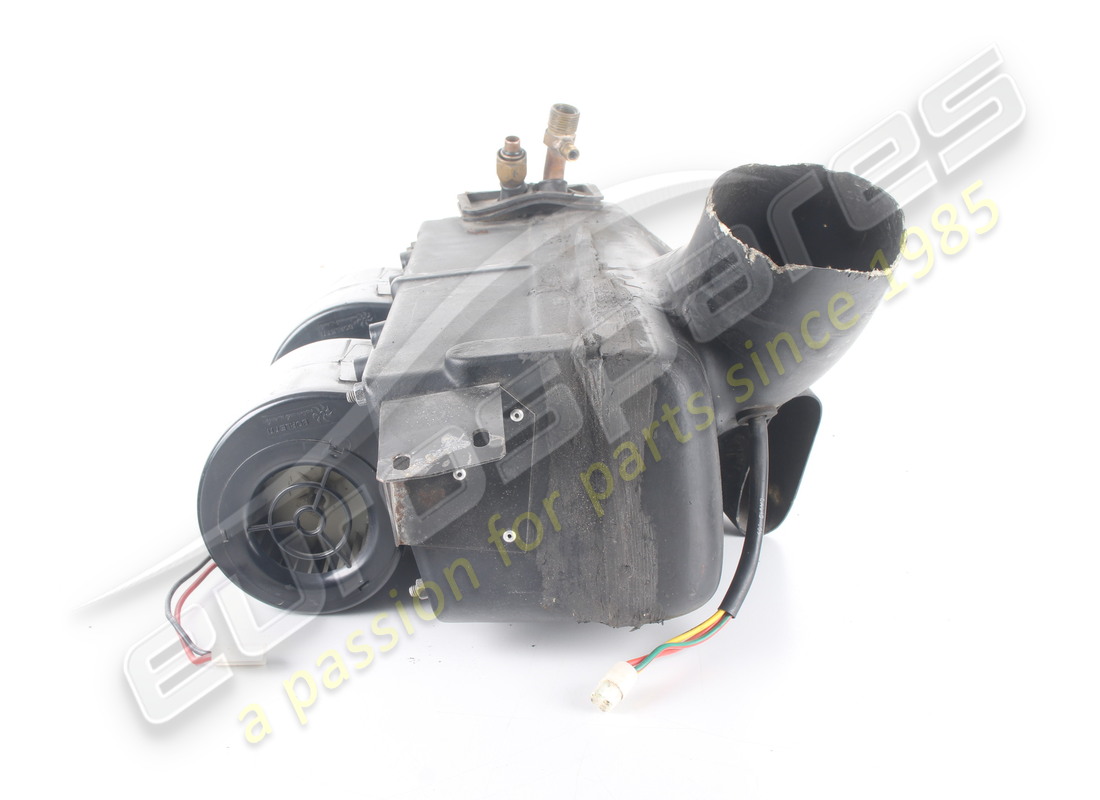 used ferrari evaporator complete rhd part number 61859600 (4)