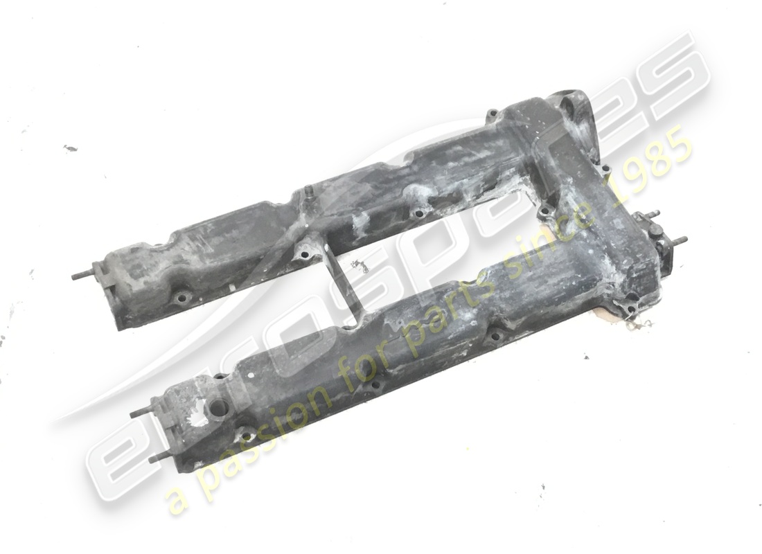 USED Ferrari RH CAM COVER . PART NUMBER 4260948 (1)