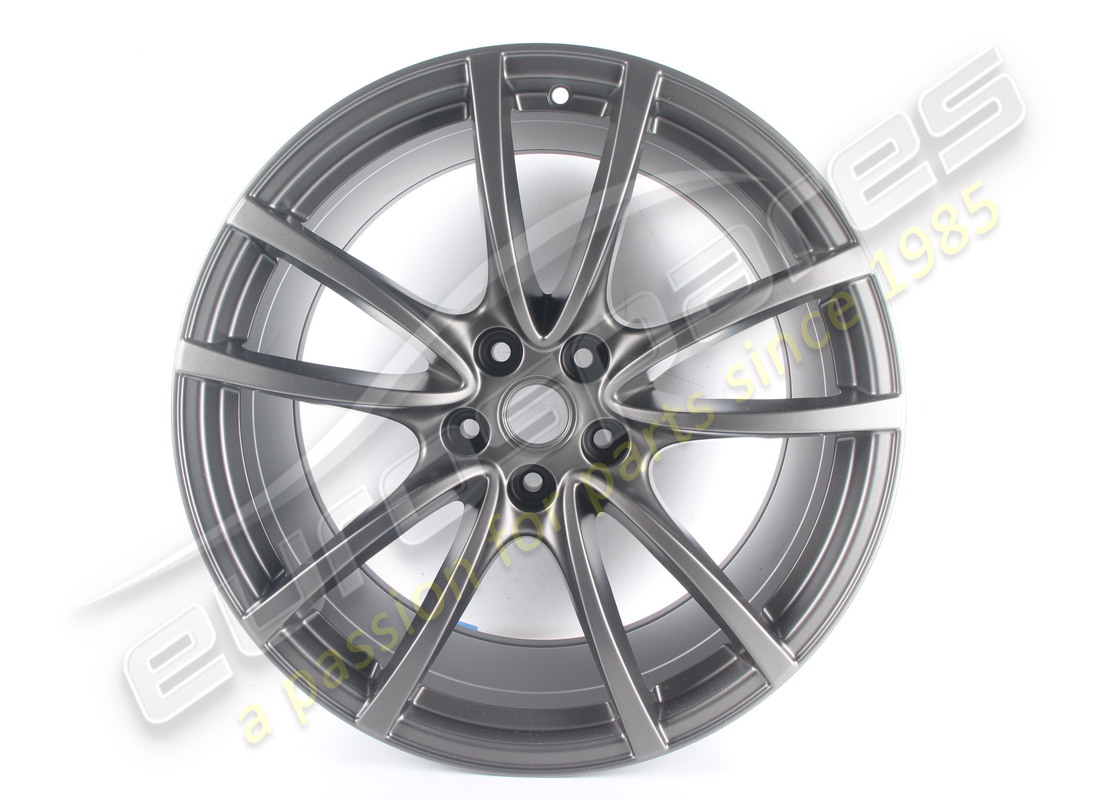 new ferrari scuderia rear wheel 10j x 19 inch. part number 226580 (1)