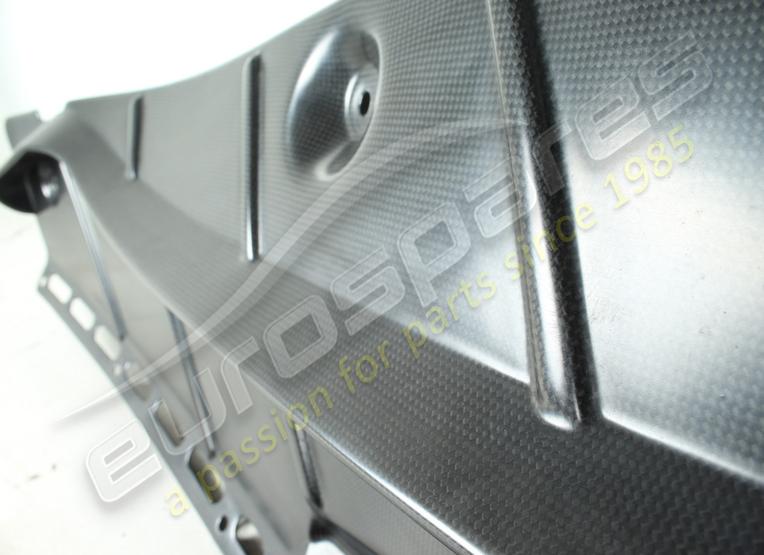 NEW (OTHER) FERRARI RH PANEL. PART NUMBER 67358600 (3) new (other) ferrari rh panel. part number 67358600 (3)