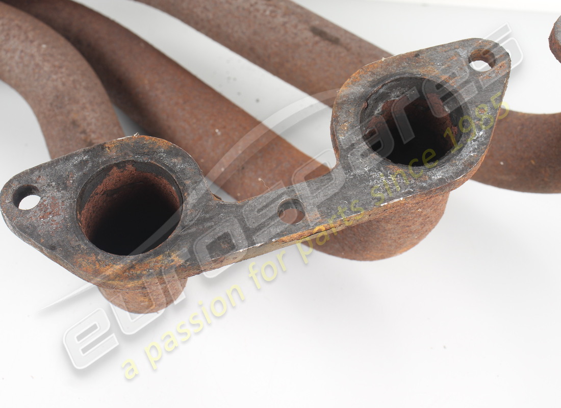 USED LAMBORGHINI RH REAR EXHAUST MANIFOLD. PART NUMBER 004405047 (5) used lamborghini rh rear exhaust manifold. part number 004405047 (5)