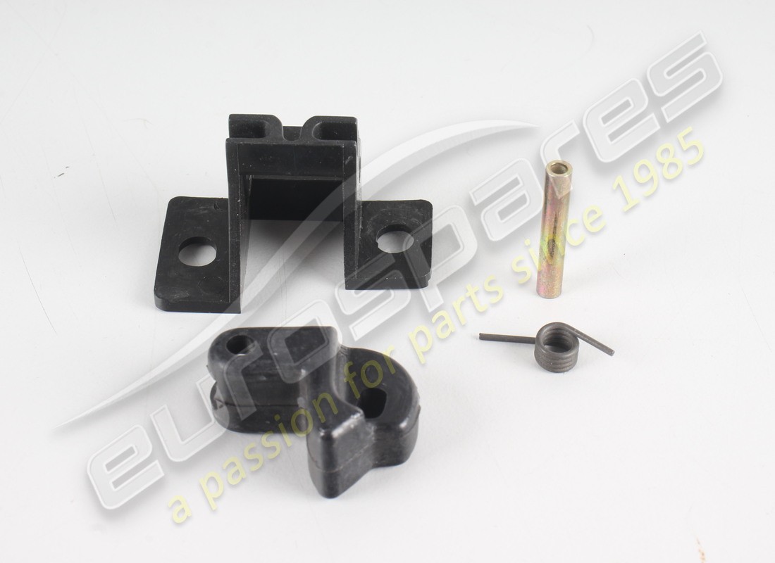 NEW MASERATI PAWL. PART NUMBER 312520144 (1) new maserati pawl. part number 312520144 (1)