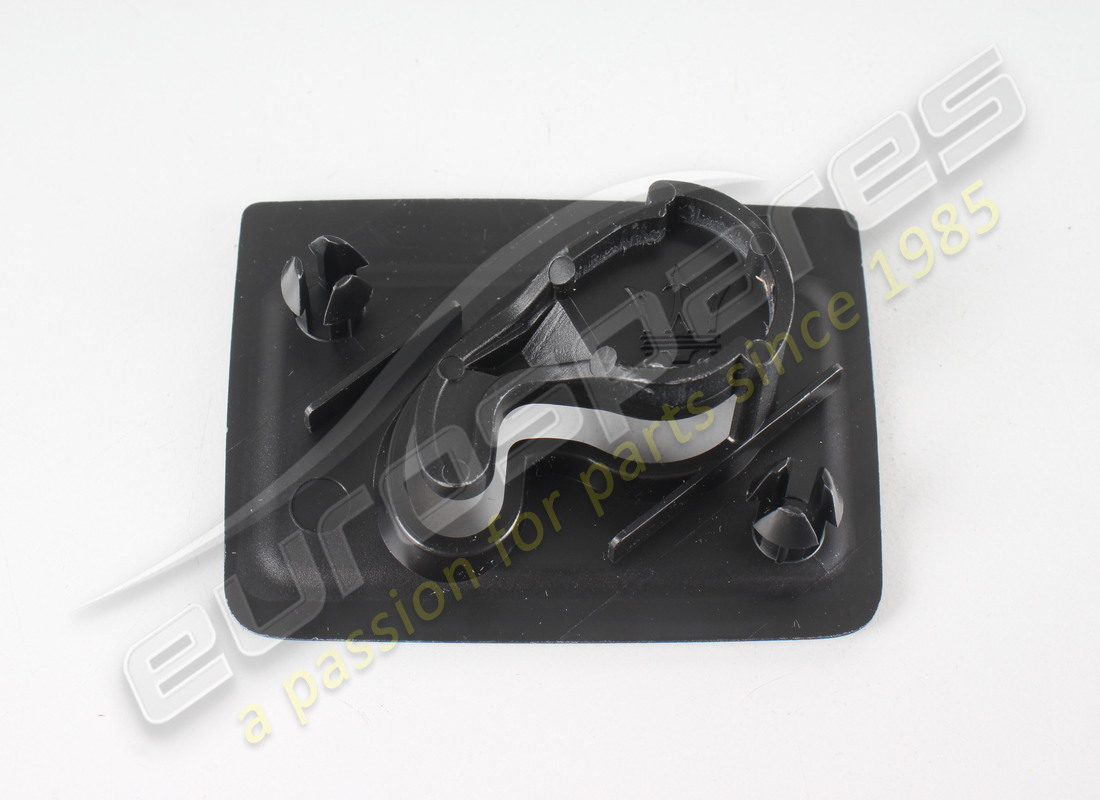 NEW MASERATI LH MOULDING BLACK. PART NUMBER 670086780 (4) new maserati lh moulding black. part number 670086780 (4)