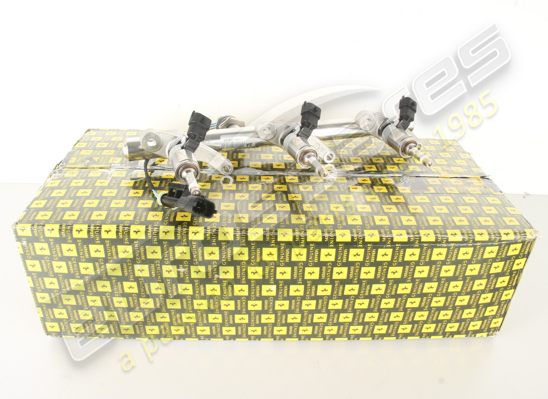 NEW FERRARI COMPLETE FRONT LH FUEL PIPE. PART NUMBER 260167 (1) new ferrari complete front lh fuel pipe. part number 260167 (1)