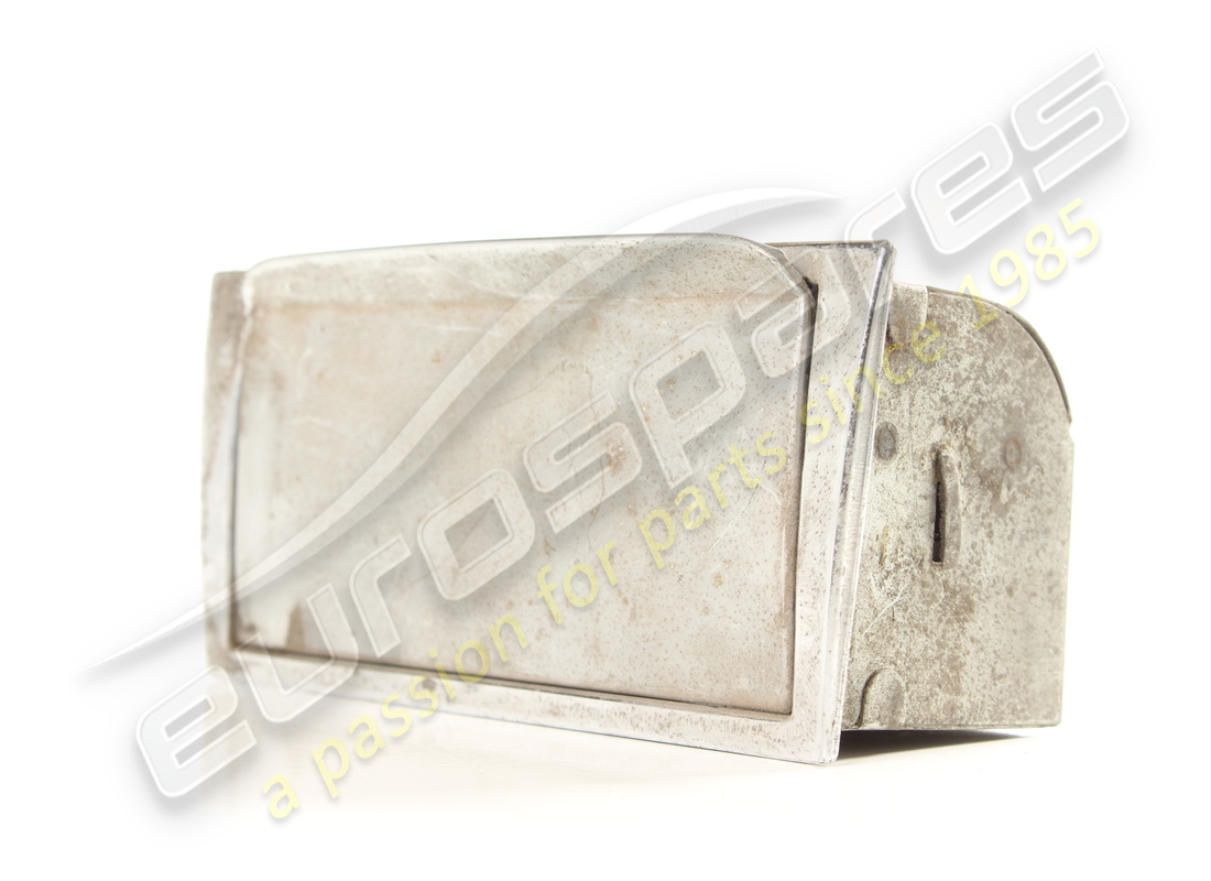 USED FERRARI ASHTRAY. PART NUMBER 2536492000 (3) used ferrari ashtray. part number 2536492000 (3)