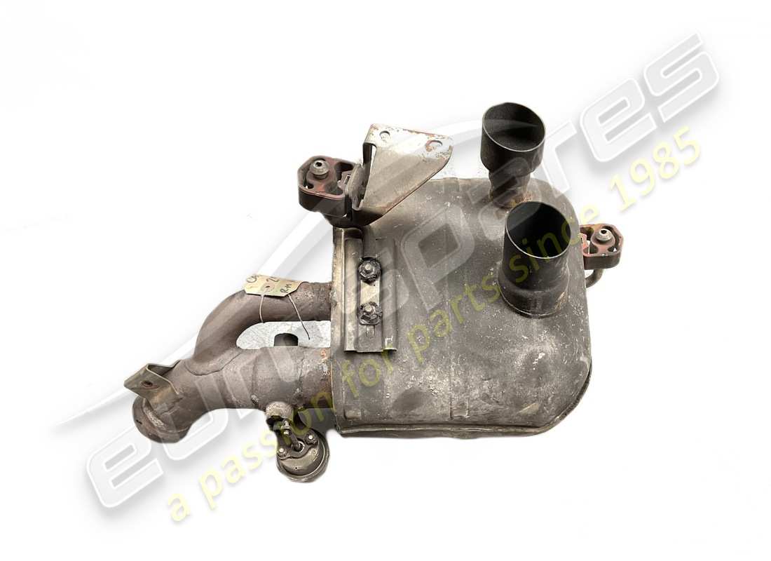 USED FERRARI RH REAR SILENCER. PART NUMBER 253352 (1) used ferrari rh rear silencer. part number 253352 (1)