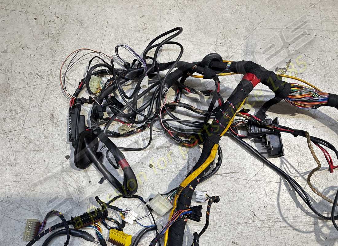 USED FERRARI DASHBOARD CONNECTION CABLES. PART NUMBER 170452 (2) used ferrari dashboard connection cables. part number 170452 (2)