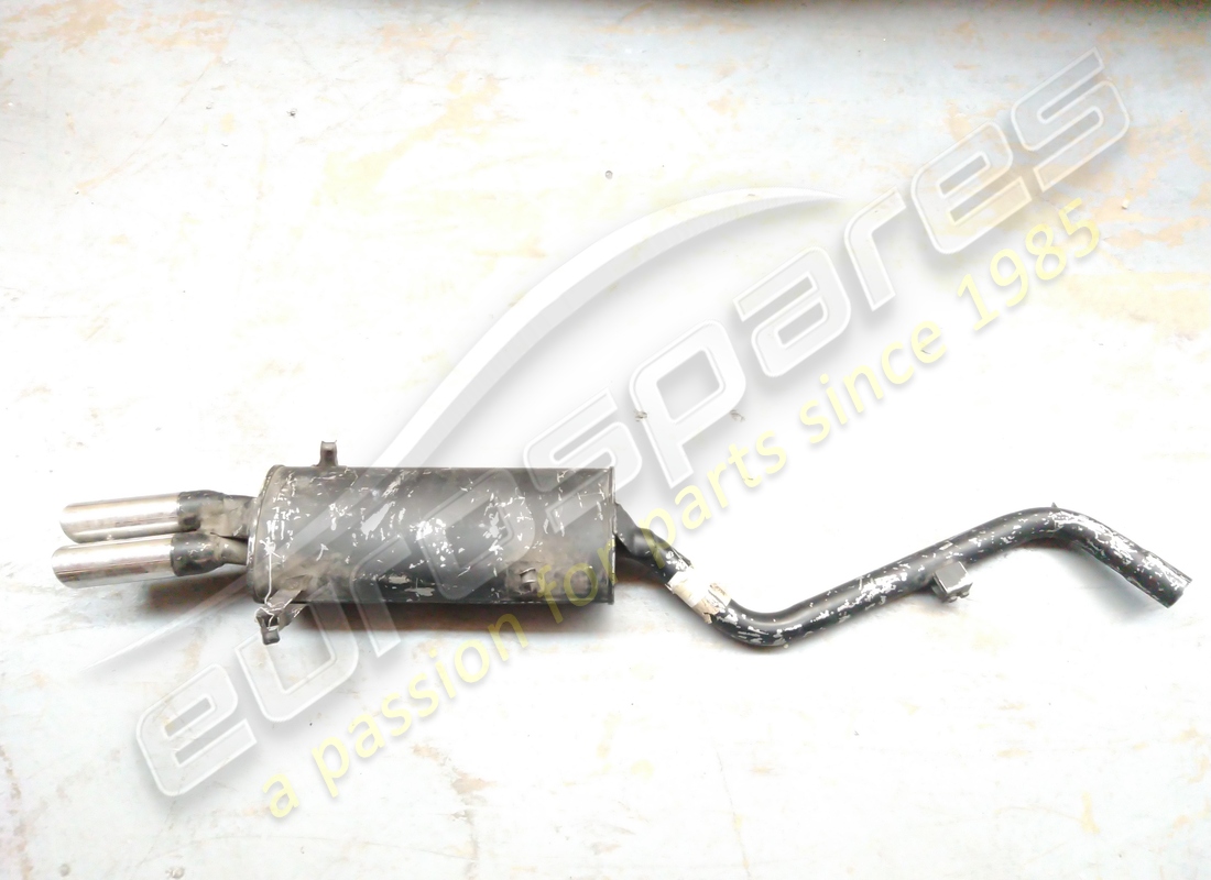 NEW MASERATI MUFFLER. PART NUMBER 319062110 (1) new maserati muffler. part number 319062110 (1)