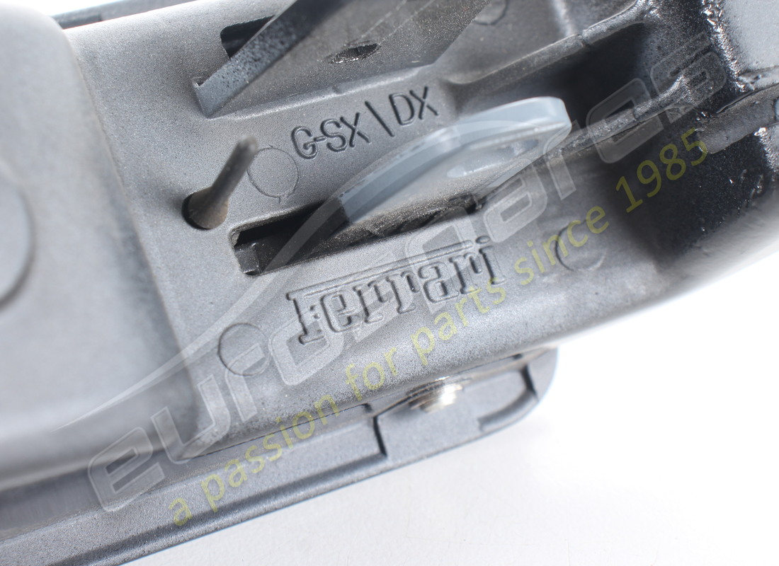 new (other) ferrari rh door inner handle. part number 68559400 (5)