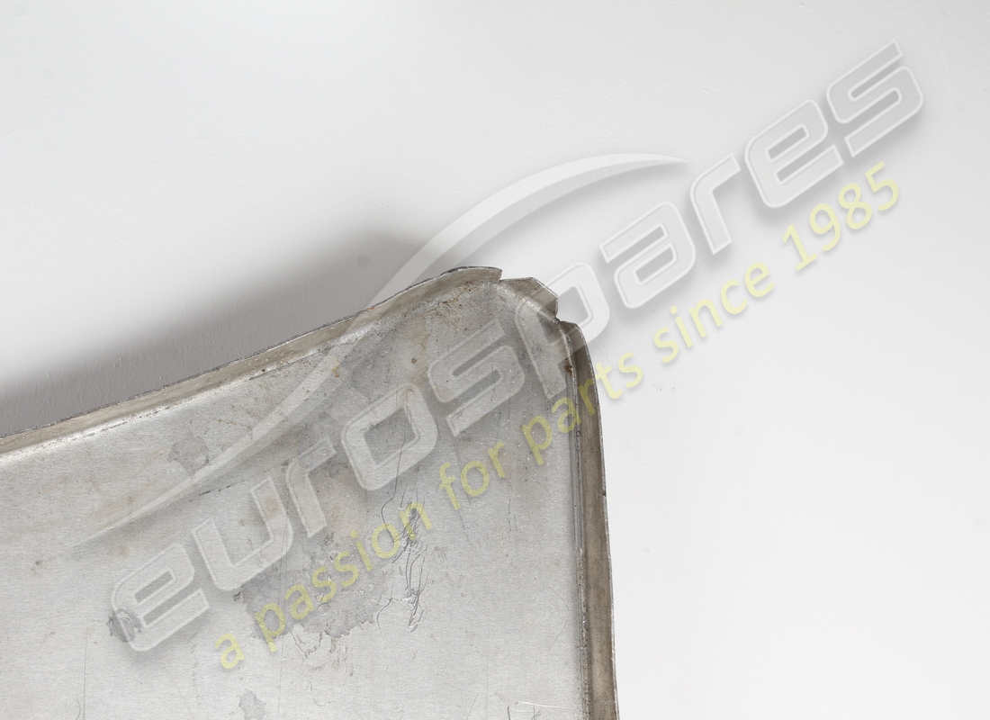 new ferrari front bonnet skin only. part number 40013500a (5)