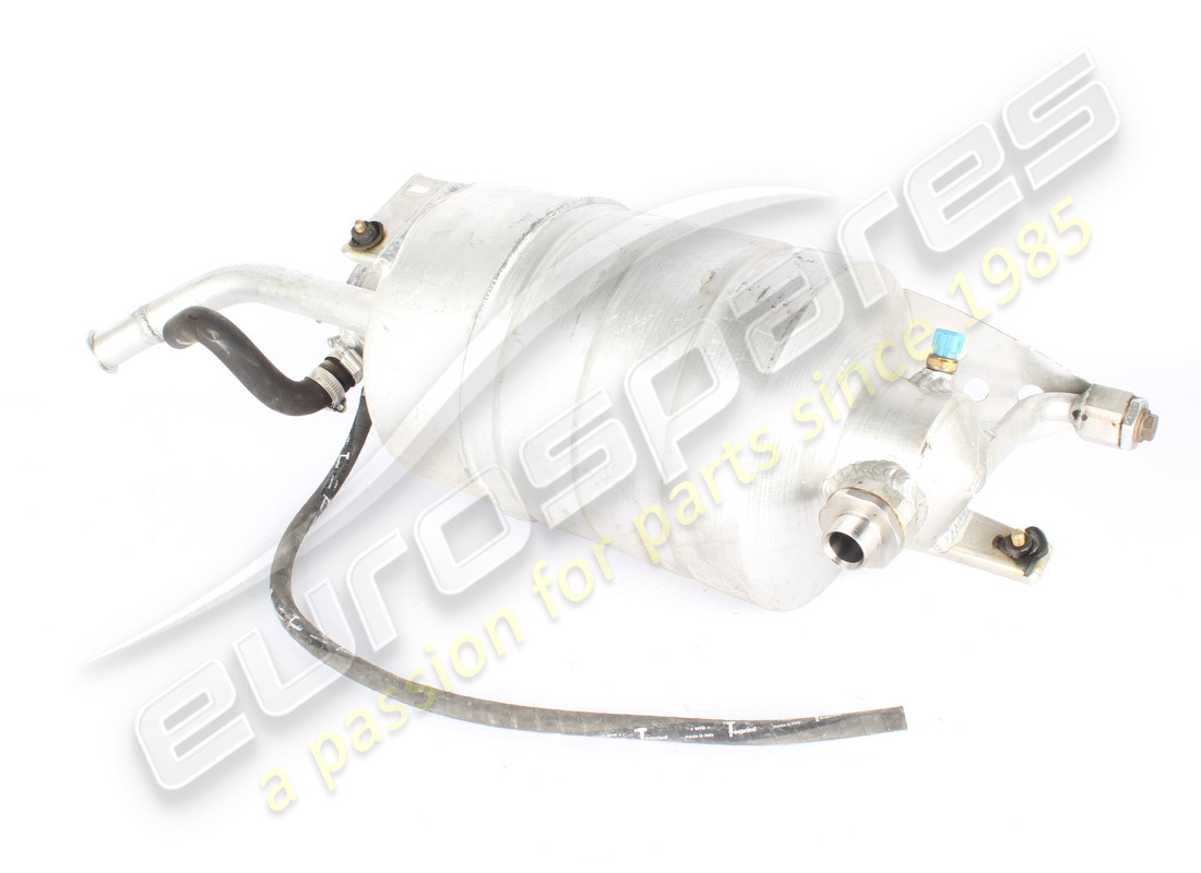 USED LAMBORGHINI OIL TANK. PART NUMBER 0015009704 (1) used lamborghini oil tank. part number 0015009704 (1)