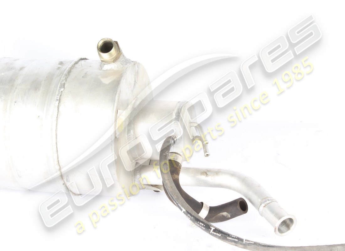 USED LAMBORGHINI OIL TANK. PART NUMBER 0015009704 (4) used lamborghini oil tank. part number 0015009704 (4)