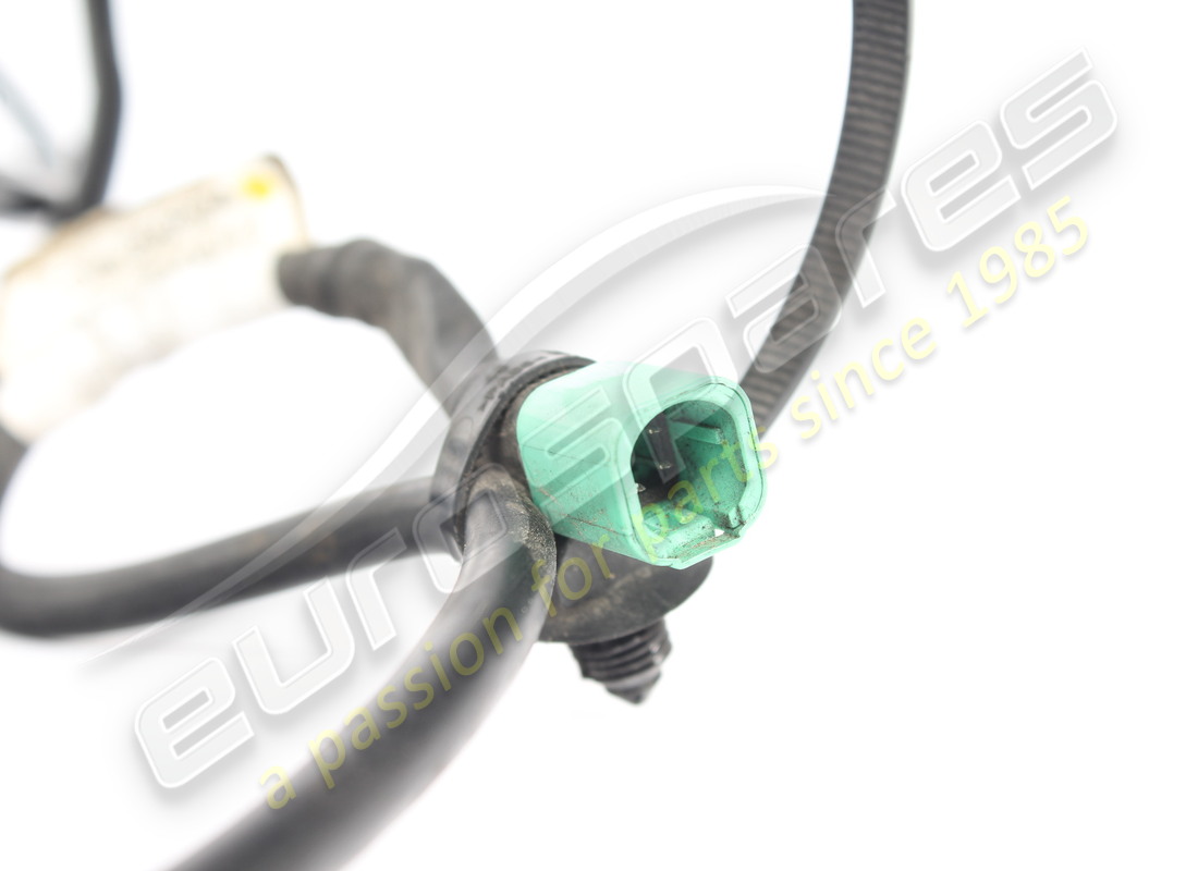 USED FERRARI FRONT CAMERA CABLE. PART NUMBER 292624 (4) used ferrari front camera cable. part number 292624 (4)