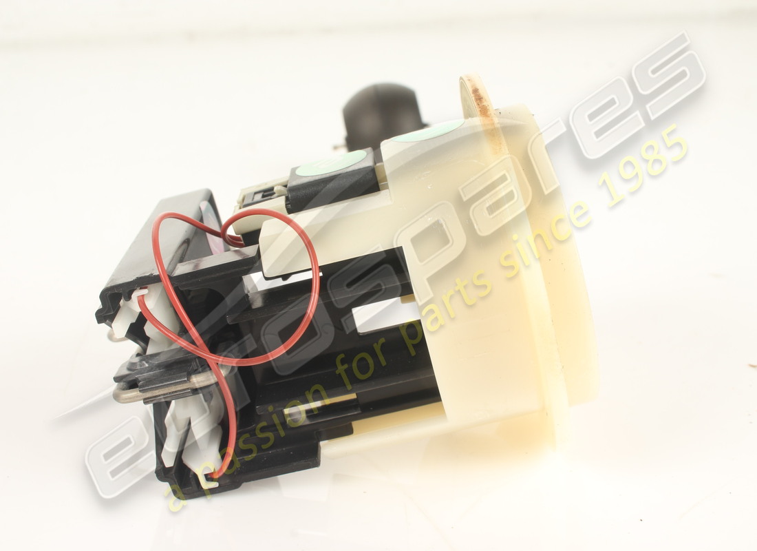 USED FERRARI LEVEL SENSOR. PART NUMBER 254314 (4) used ferrari level sensor. part number 254314 (4)