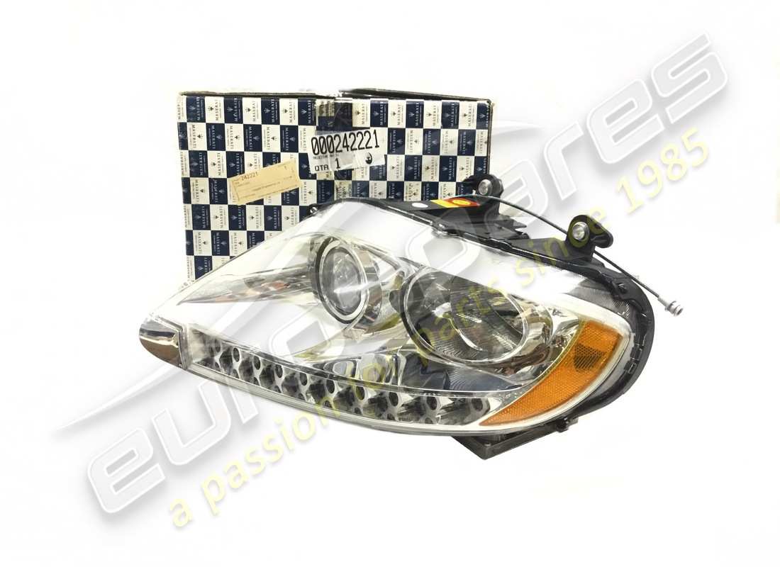 NEW MASERATI LH HEADLIGHT. PART NUMBER 242221 (1) new maserati lh headlight. part number 242221 (1)