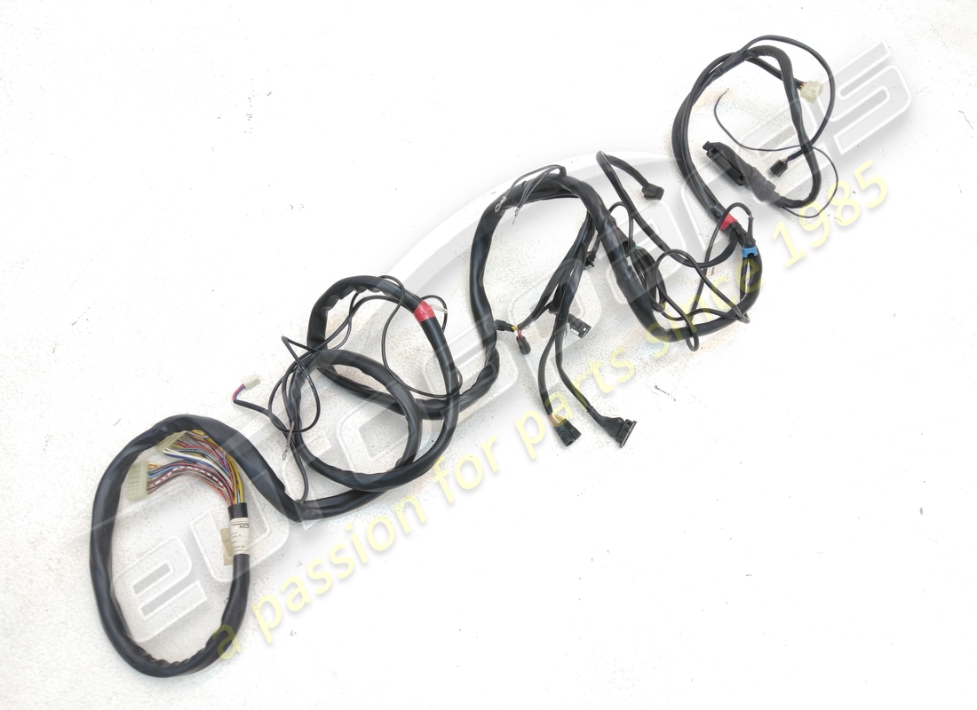 NEW FERRARI REAR CABLES. PART NUMBER 61936100 (5) new ferrari rear cables. part number 61936100 (5)