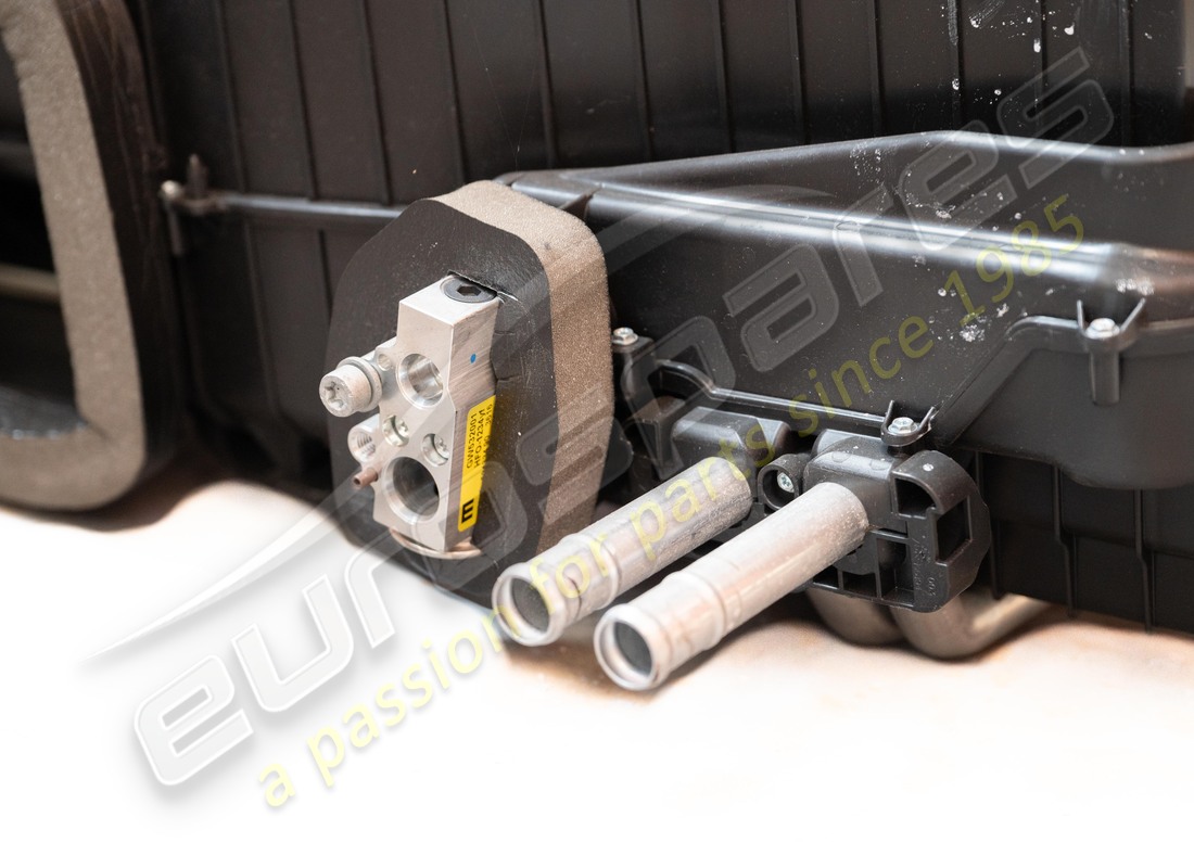 USED LAMBORGHINI HVAC UNIT. PART NUMBER 472820005A (4) used lamborghini hvac unit. part number 472820005a (4)