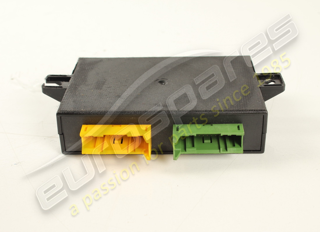 USED FERRARI CONTROL UNIT. PART NUMBER 154835 (2) used ferrari control unit. part number 154835 (2)