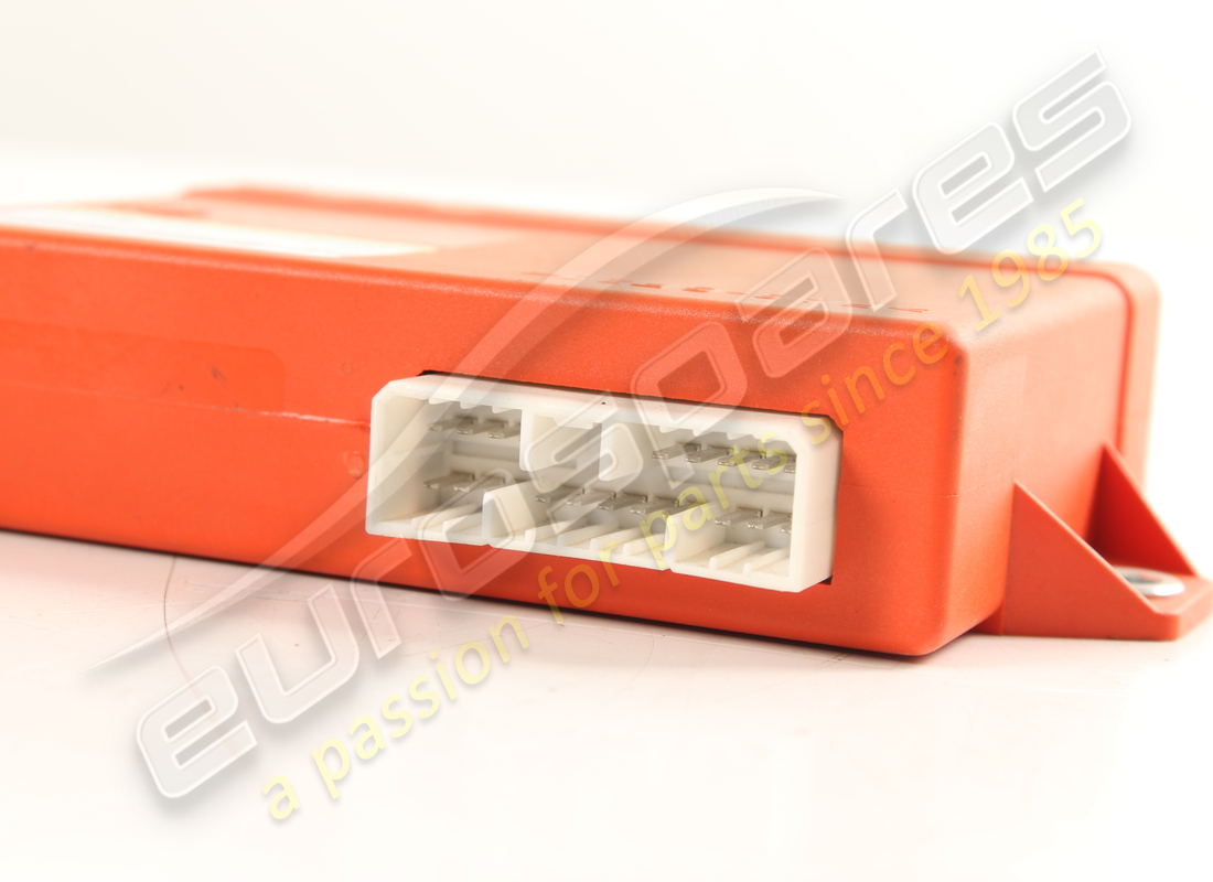 NEW FERRARI ELECTRONIC CONTROL STATION. PART NUMBER 191552 (3) new ferrari electronic control station. part number 191552 (3)