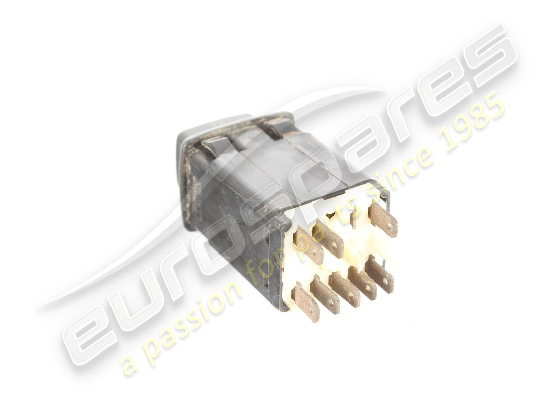 USED FERRARI HAZARD LIGHTS SWITCH. PART NUMBER 114637 (2) used ferrari hazard lights switch. part number 114637 (2)