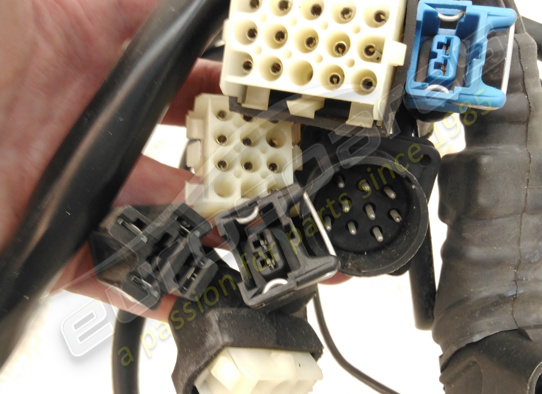 NEW FERRARI REAR CABLES. PART NUMBER 61936100 (1) new ferrari rear cables. part number 61936100 (1)