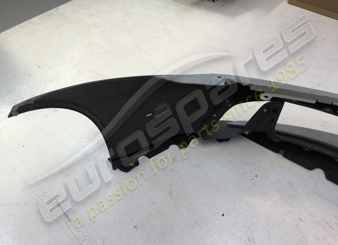 NEW FERRARI COMPLETE FRONT BUMPER. PART NUMBER 85514210 (6) new ferrari complete front bumper. part number 85514210 (6)