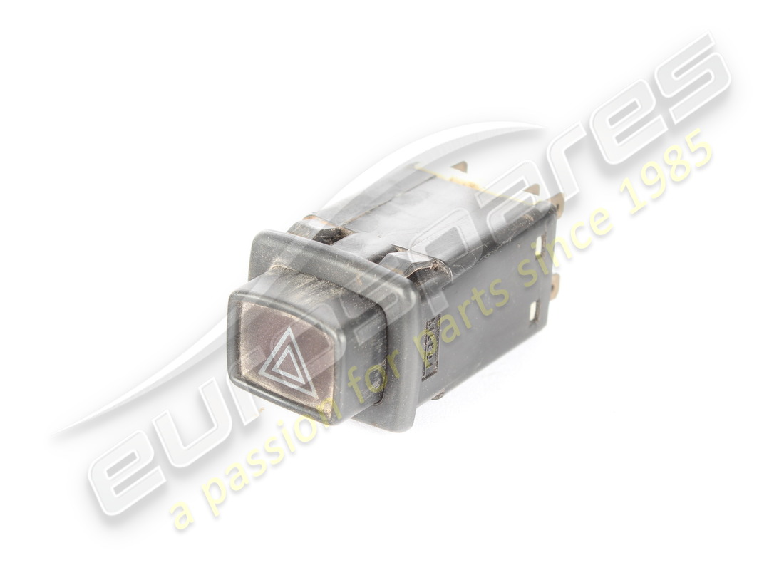 USED FERRARI HAZARD LIGHTS SWITCH. PART NUMBER 114637 (1) used ferrari hazard lights switch. part number 114637 (1)