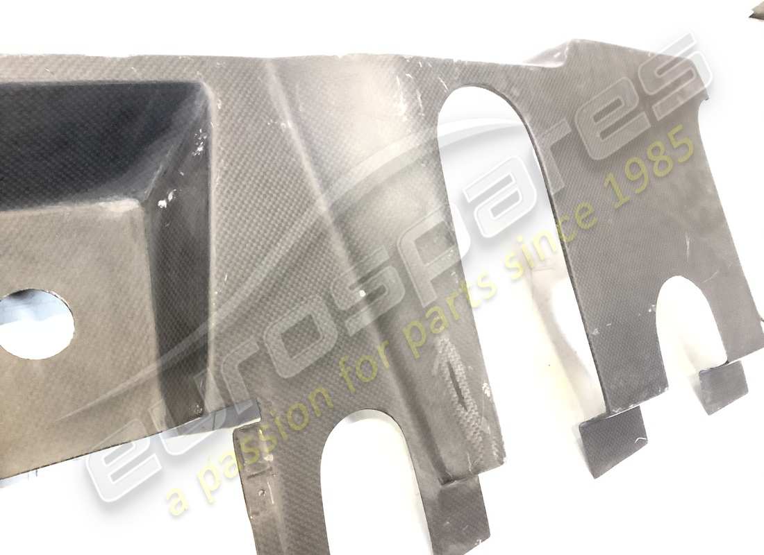 NEW (OTHER) LAMBORGHINI SHIELD. PART NUMBER 417103553 (2) new (other) lamborghini shield. part number 417103553 (2)