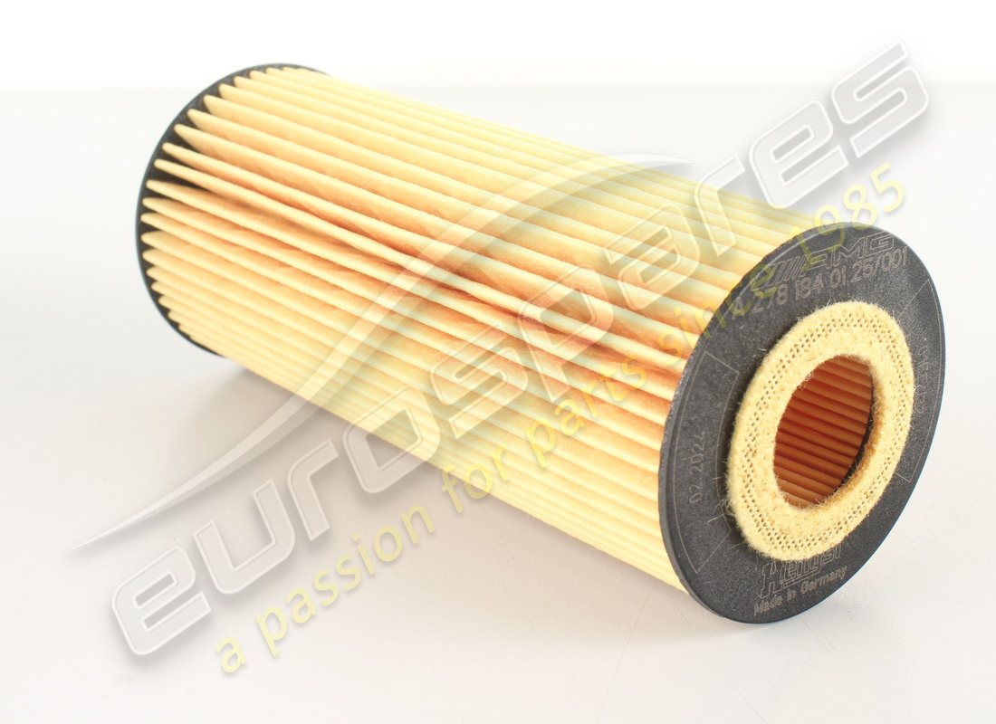 NEW ASTON MARTIN OIL FILTER W/RINGS. PART NUMBER JY53SE6744AA (2) new aston martin oil filter w/rings. part number jy53se6744aa (2)