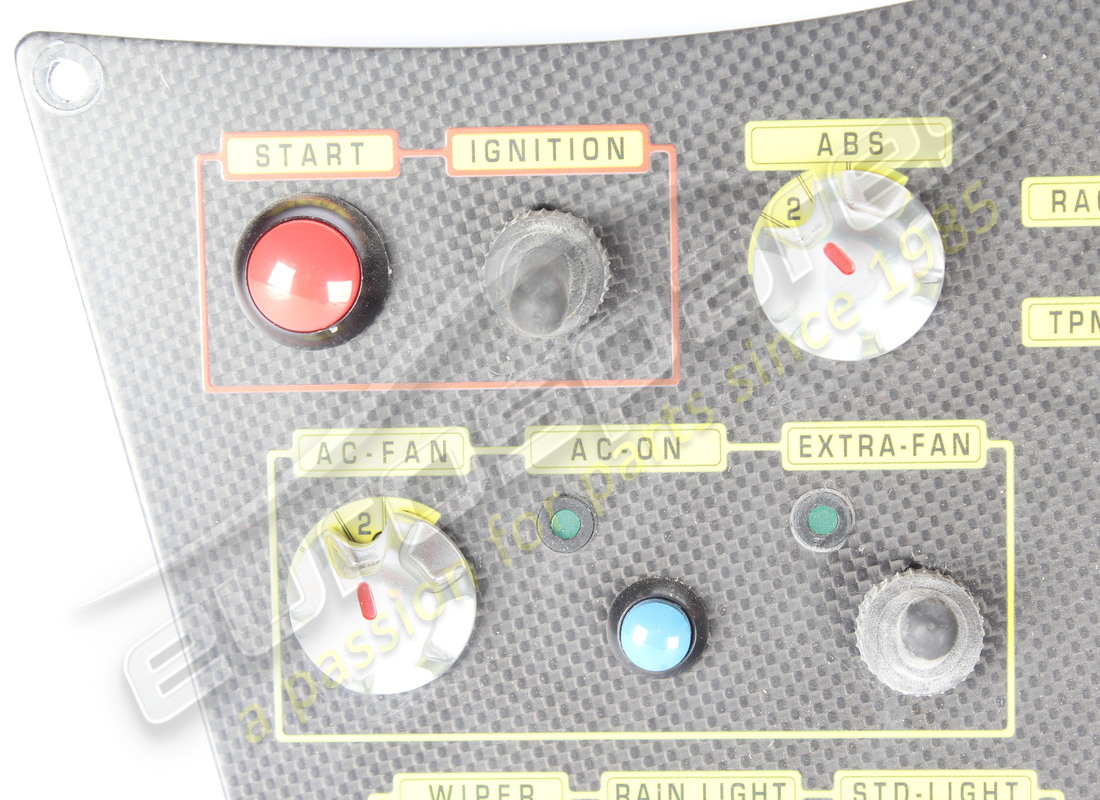 USED FERRARI COMPLETE CONTROL PANEL. PART NUMBER 88831300 (2) used ferrari complete control panel. part number 88831300 (2)