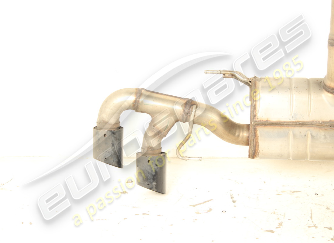 USED MASERATI REAR EXHAUST PIPE. PART NUMBER 670177008 (2) used maserati rear exhaust pipe. part number 670177008 (2)