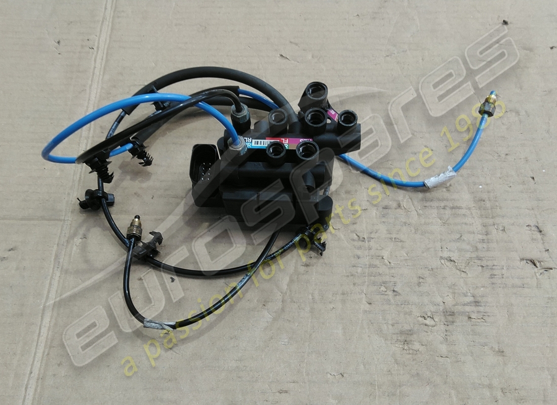 used lamborghini valve block boost. part number 4m0616013b (1)