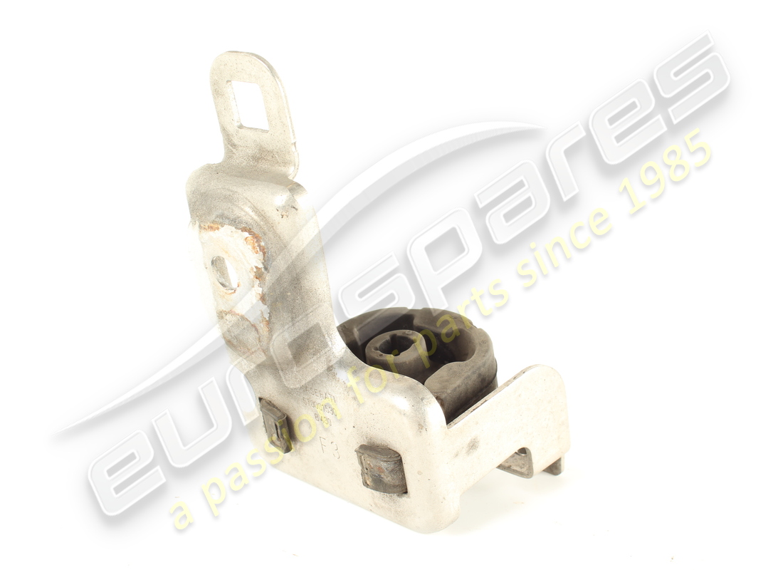 USED Maserati LEFT REAR COUNTER-BRACKET SUPPORT . PART NUMBER 670001530 (1)