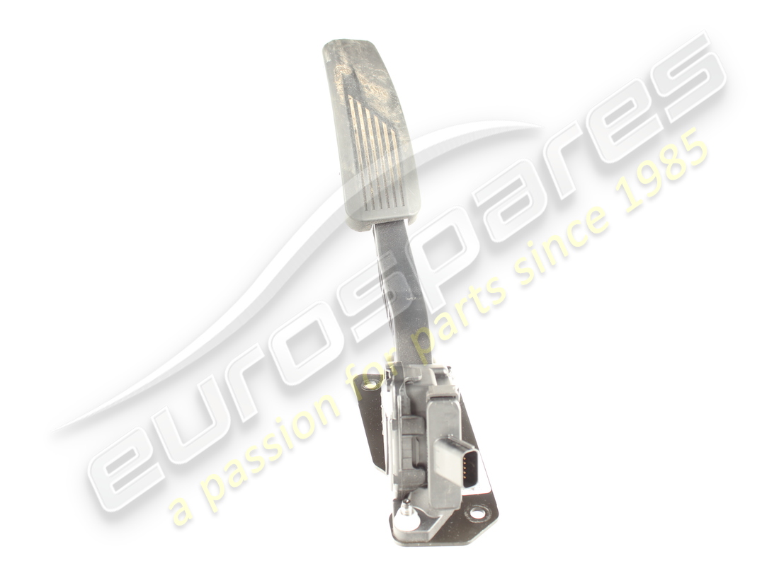 USED Maserati COMPLETE ACCELERATOR PEDAL . PART NUMBER 670004985 (1)