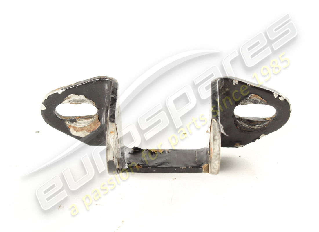 USED FERRARI TIE ROD SUPPORT. PART NUMBER 106469 (1) used ferrari tie rod support. part number 106469 (1)