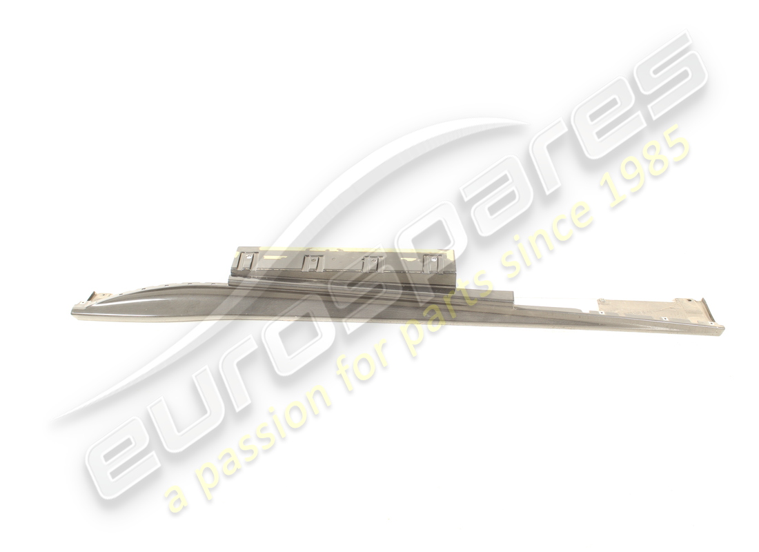 USED FERRARI RH OUTER SILL COVER. PART NUMBER 84654300 (1) used ferrari rh outer sill cover. part number 84654300 (1)