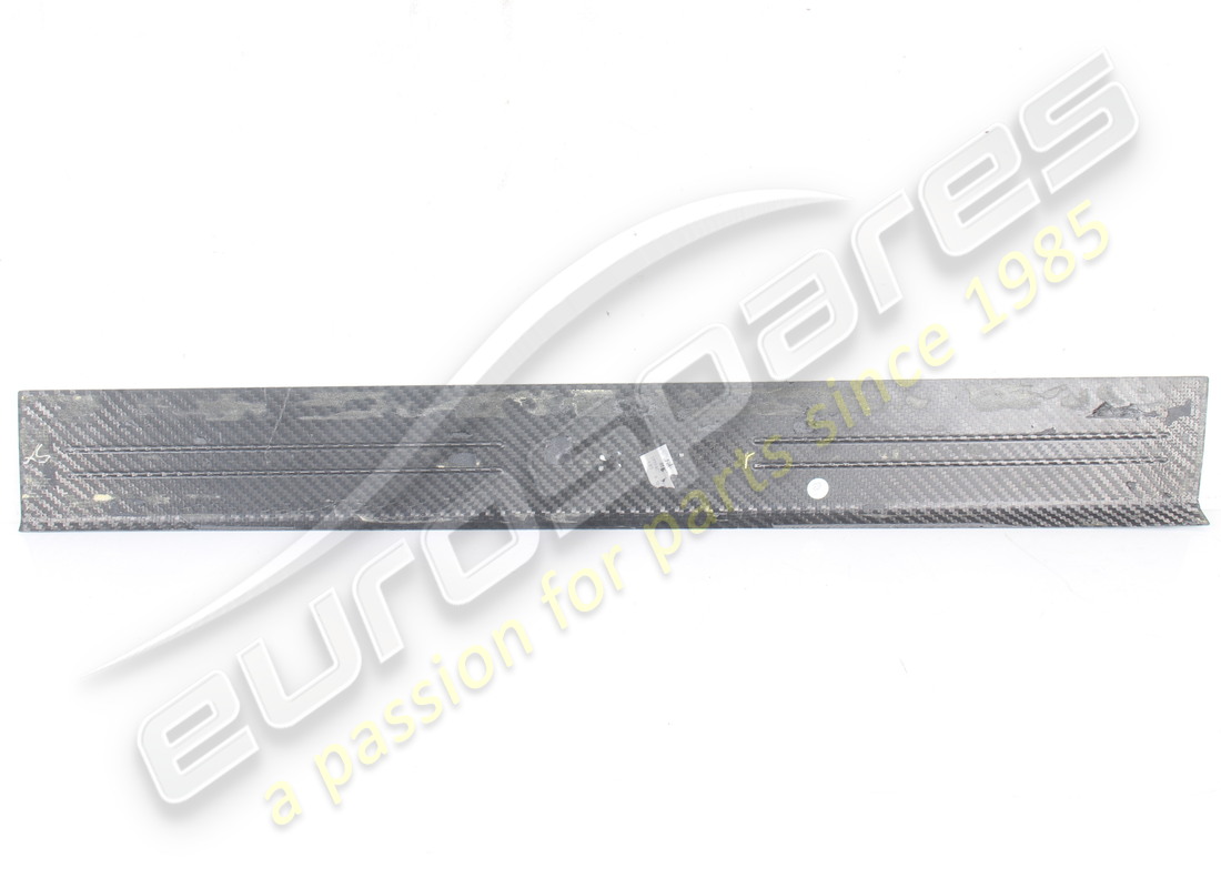 used ferrari lh kickplate. part number 86873400 (2)