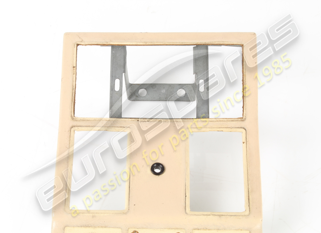 USED FERRARI INSTRUMENT PANEL RHD GTS. PART NUMBER 61847500 (2) used ferrari instrument panel rhd gts. part number 61847500 (2)