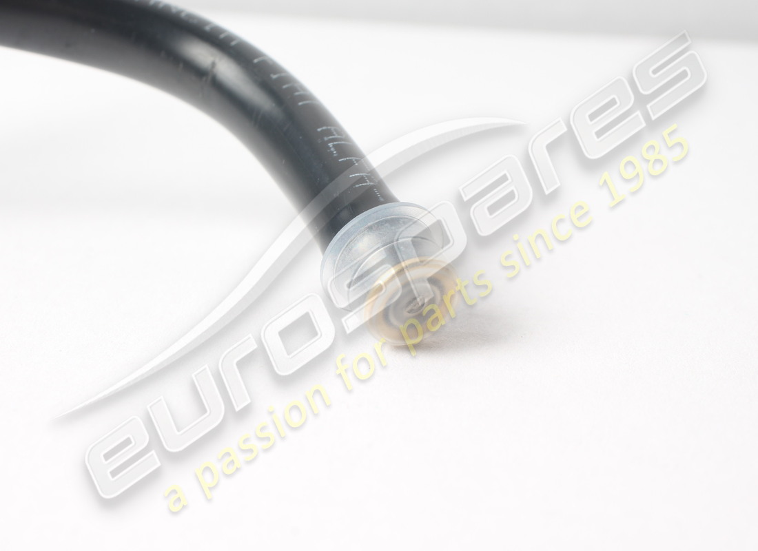 NEW FERRARI KAISER VALVE COMPLETE RH T. PART NUMBER 204135 (4) new ferrari kaiser valve complete rh t. part number 204135 (4)