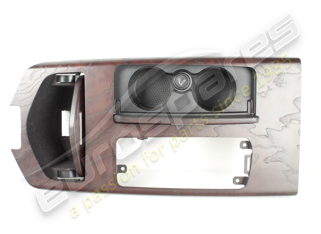 USED MASERATI CENTR.GLOVE COMPARTM. RHD RA. PART NUMBER 673000352 (2) used maserati centr.glove compartm. rhd ra. part number 673000352 (2)