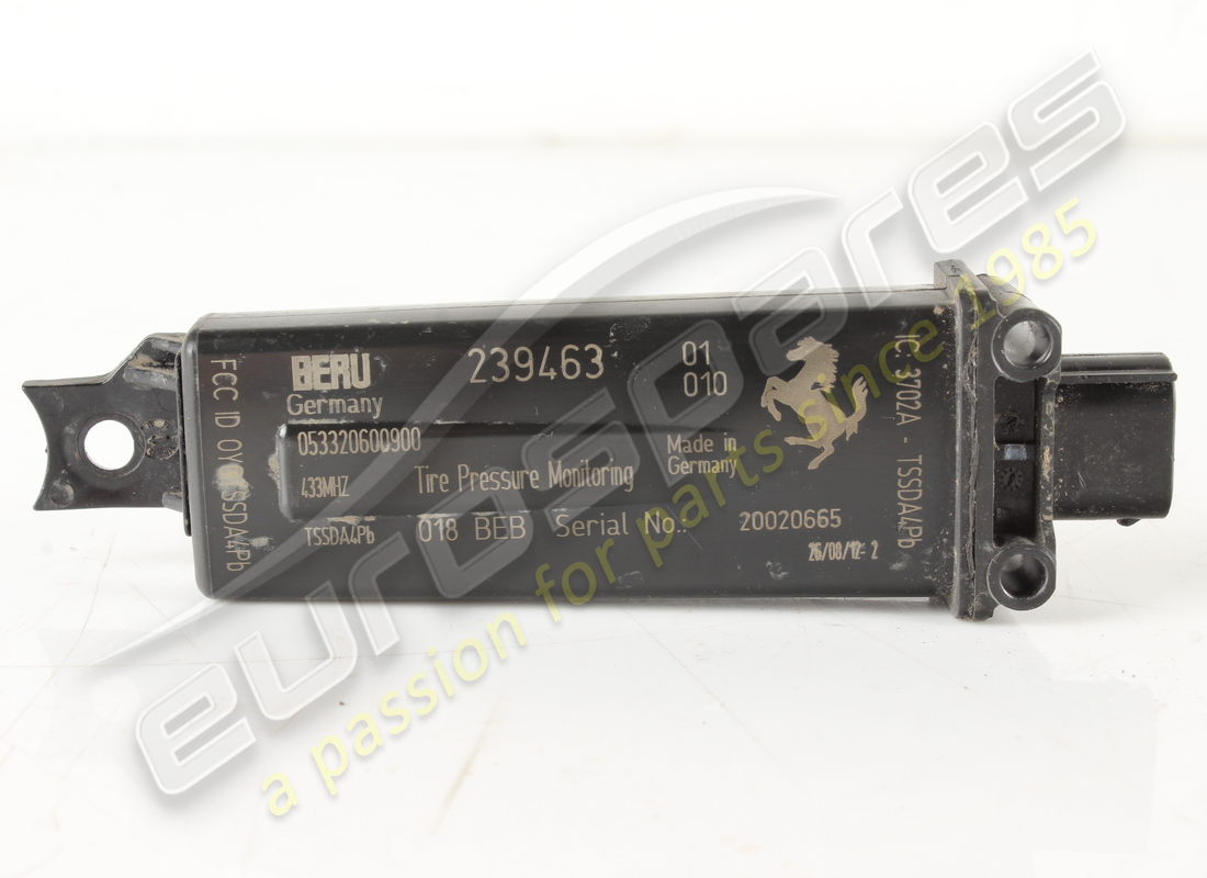 used ferrari antenna tpms. part number 239463 (1)
