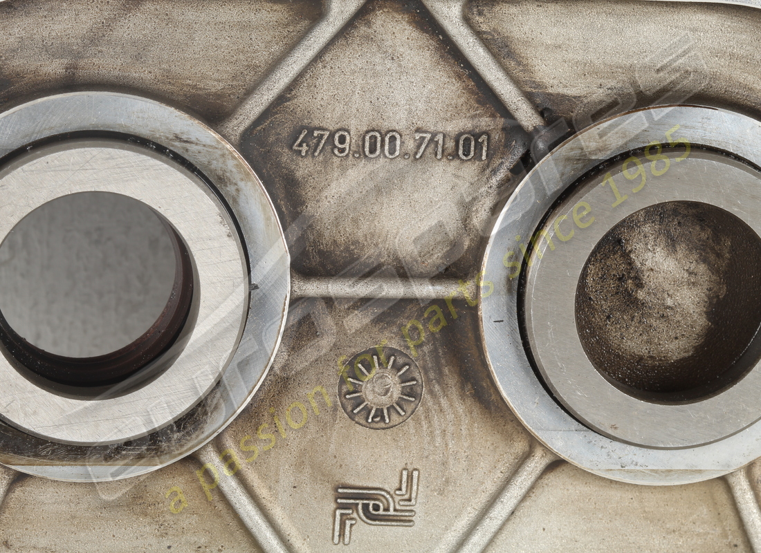 USED MASERATI COMPLETE FRONT COVERRH HEAD. PART NUMBER 479000700 (2) used maserati complete front coverrh head. part number 479000700 (2)