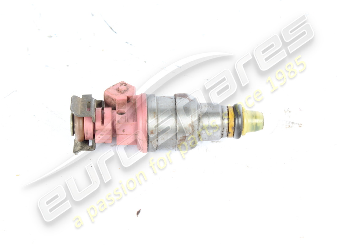 USED FERRARI FUEL INJECTOR - 5.2 MOTRONIC. PART NUMBER 162613 (1) used ferrari fuel injector - 5.2 motronic. part number 162613 (1)
