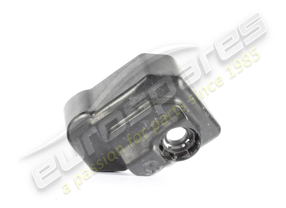 USED Maserati SHIELD . PART NUMBER 670292863 (1)