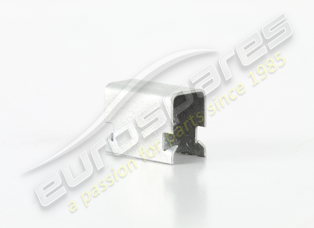 new aston martin edge clip. part number 704383 (2)