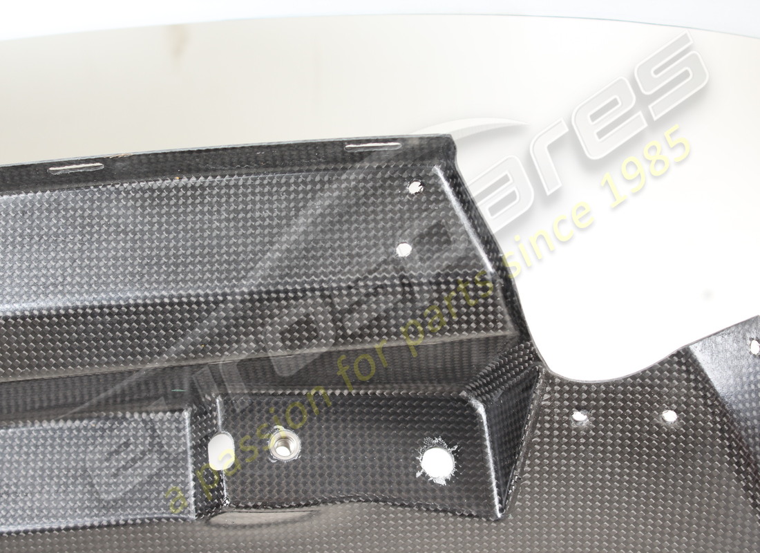 NEW FERRARI REAR BUMPER. PART NUMBER 985883510 (4) new ferrari rear bumper. part number 985883510 (4)