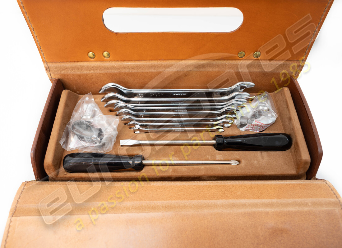 NEW FERRARI TOOL KIT. PART NUMBER 168917 (3) new ferrari tool kit. part number 168917 (3)