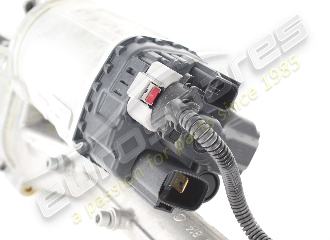 USED FERRARI STEERING RACK RHD PART NUMBER 318803 (5) used ferrari steering rack rhd part number 318803 (5)